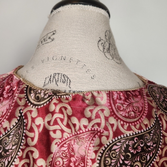 Vanity Fair 80s pink kaftan - Picture 9 of 14